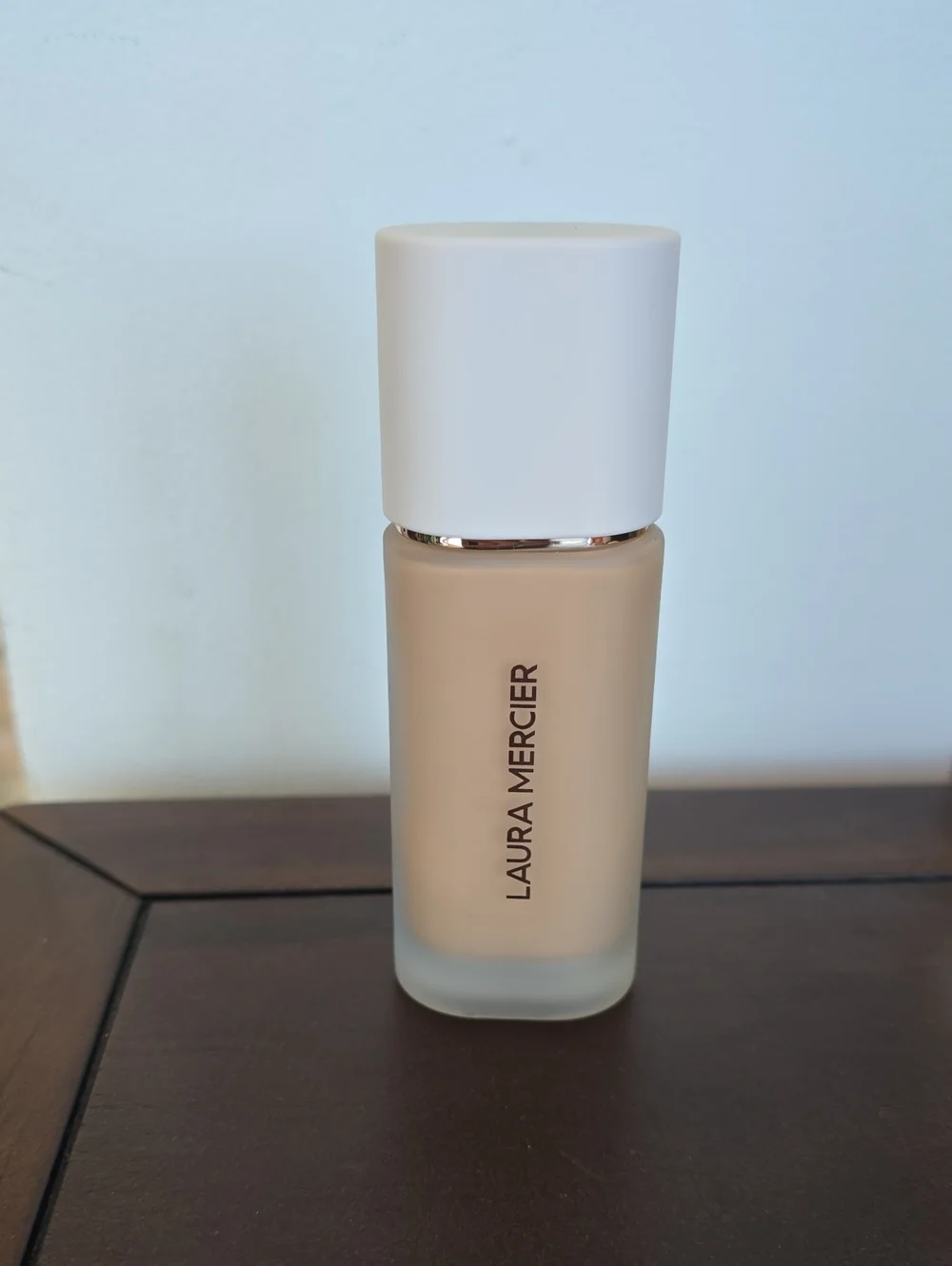 laura mercier Beige Liquid Foundation Color Ecru